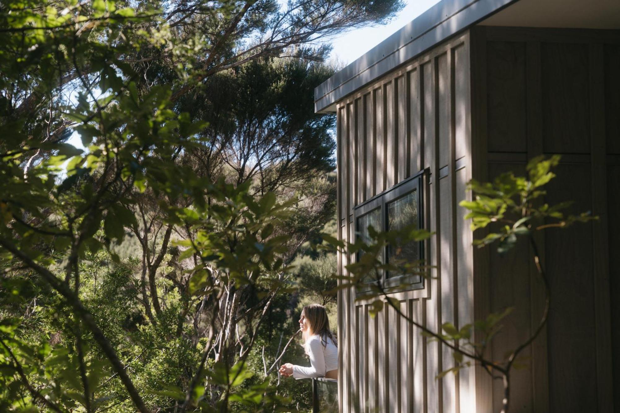 Treehouse Hideaway At Rekindle Tree Houses Opua Exterior foto